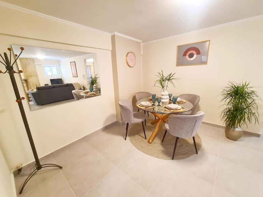 Filoxenia Luxury Home パトラ エクステリア 写真